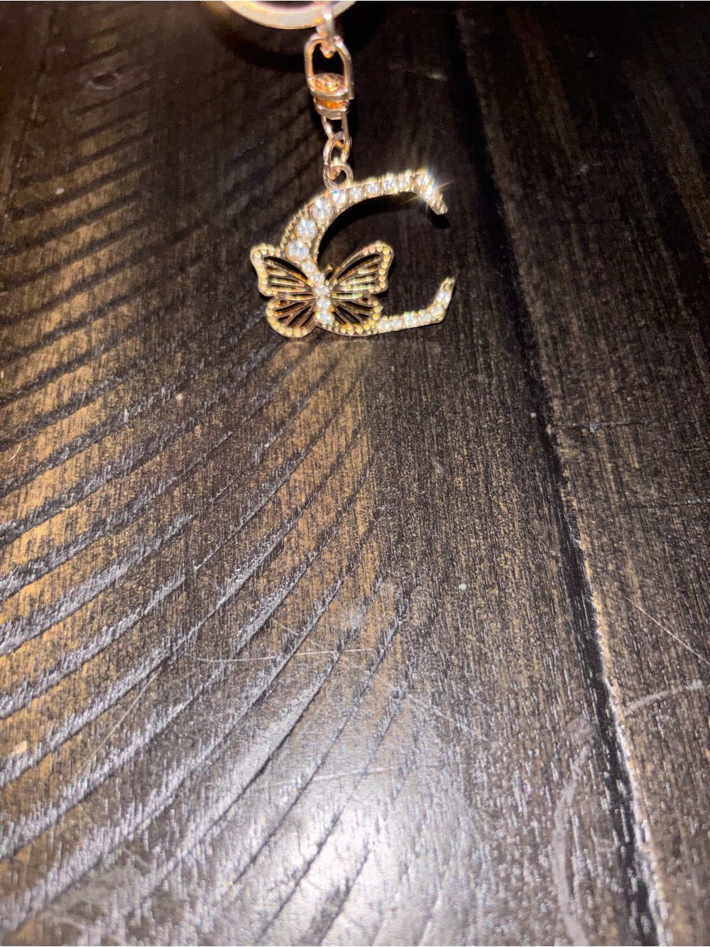 ✨ Charm/Keychain- Sparkly Rhinestone Initial "C" & Butterfly Keychain ✨🦋 - Picture 2 of 2